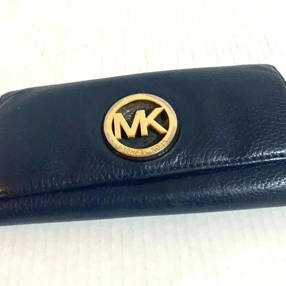 Michael kors navy blue leather wallet